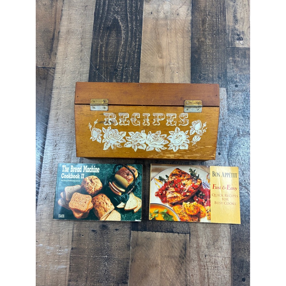 Vintage Wooden Recipe Box with 2 Cookbooks Bread Machine‎ Bon Appetit